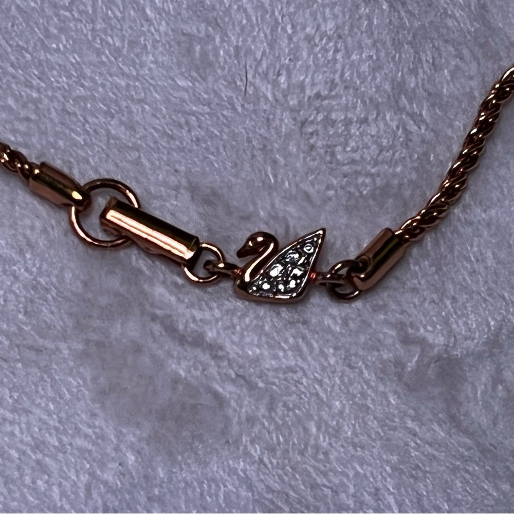 Vintage Swarovski Swan Signed Crystal Heart Pendant Necklace - Picture 4 of 5